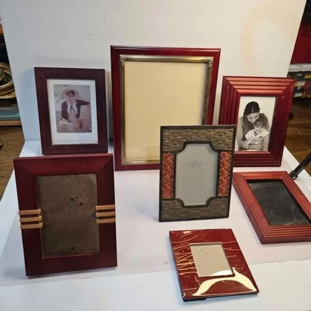 Unbranded assorted picture